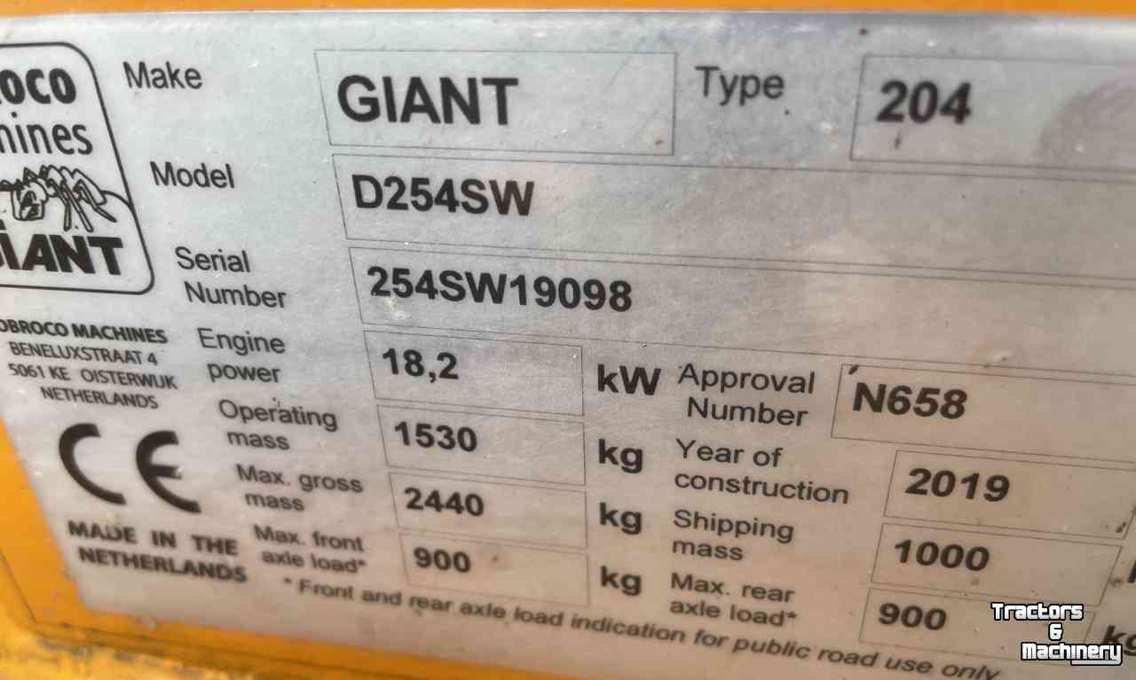 Radlader Giant D 254 SW Knik-Lader
