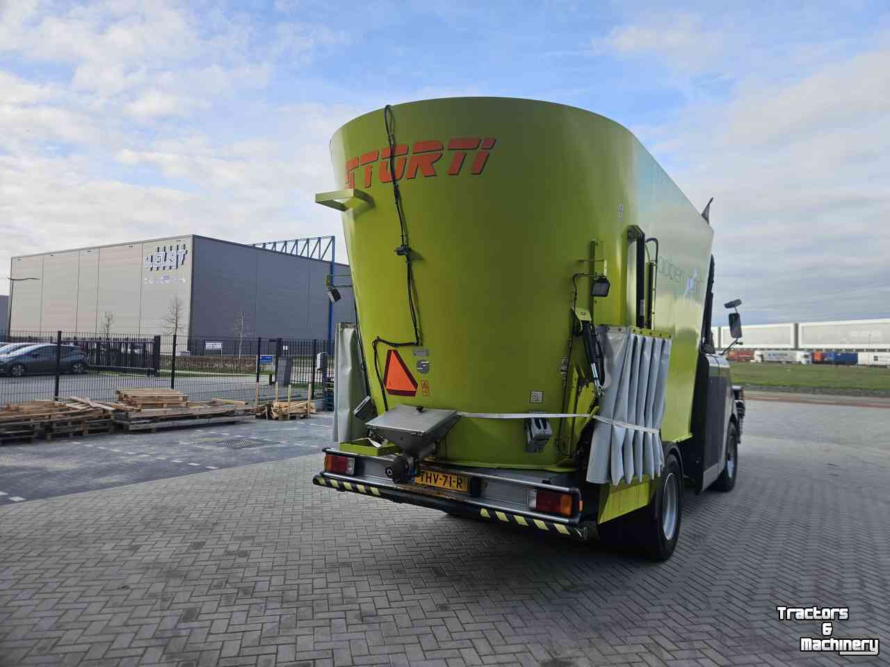Selbstfahrende Futtermischwagen Storti Dobermann SW 250 AS EVO