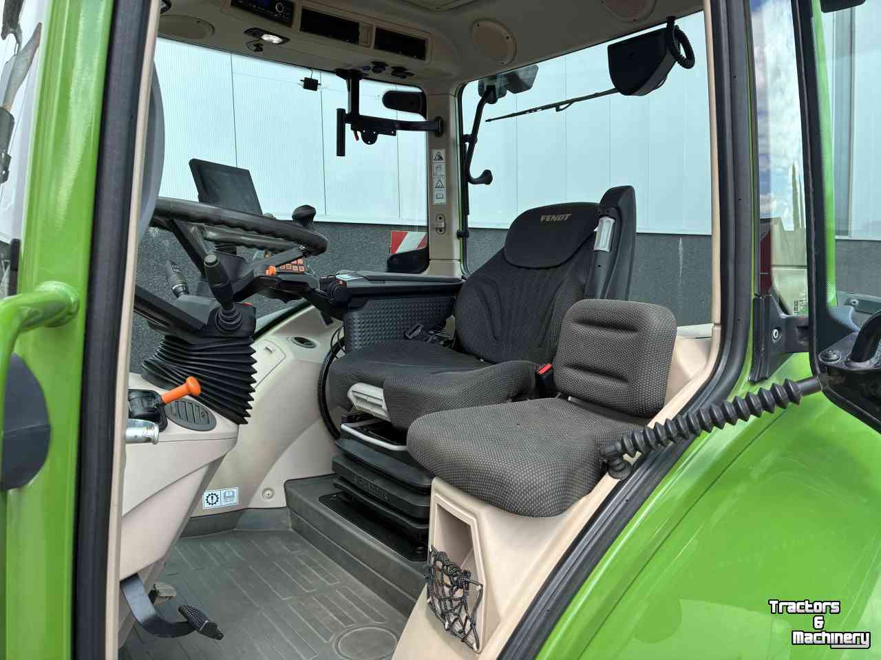 Schlepper / Traktor Fendt 720 Gen6 Power met Cargo 5X85