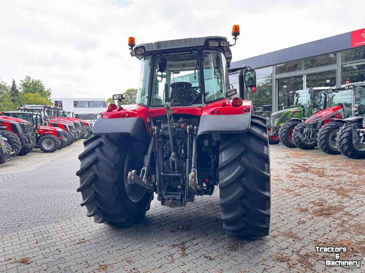 Schlepper / Traktor Massey Ferguson 7s.180 Dyna6 Efficient