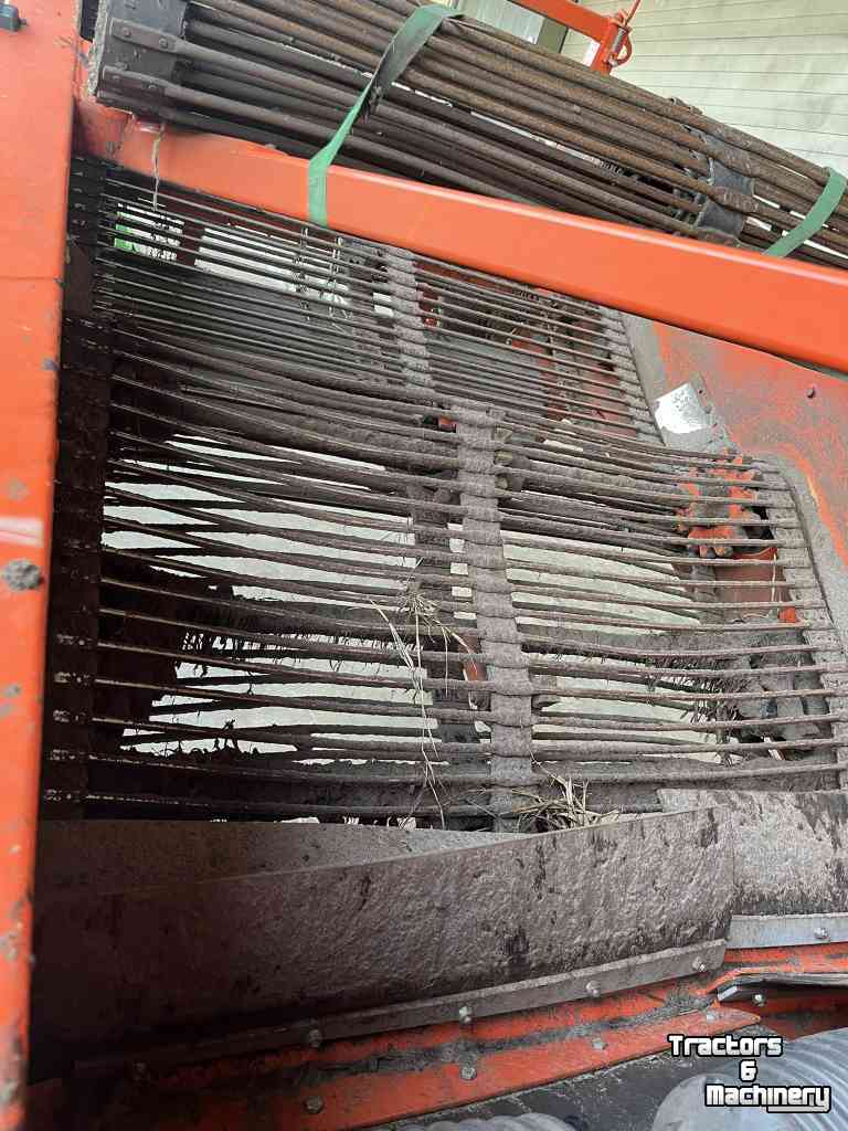 Zwiebelroder Holaras UM150-F - UR-135-DB Uienrooiset oogstmachines