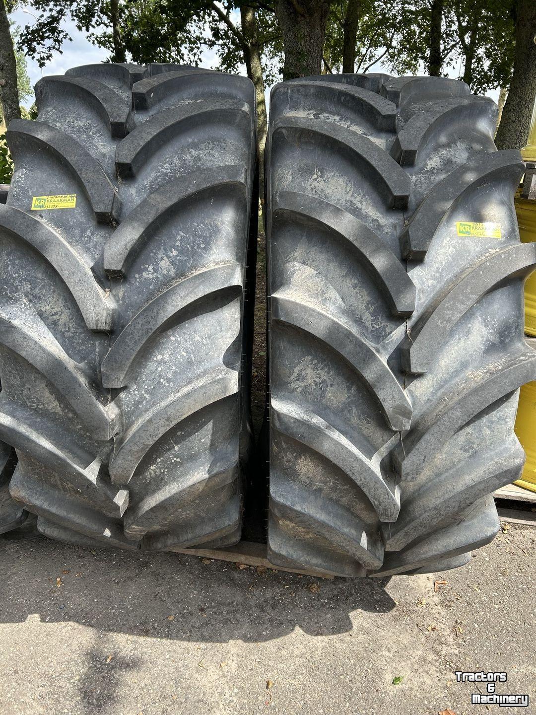 Räder, Reifen, Felgen & Distanzringe Vredestein 710/70R38 EN 600/65R28 wielen