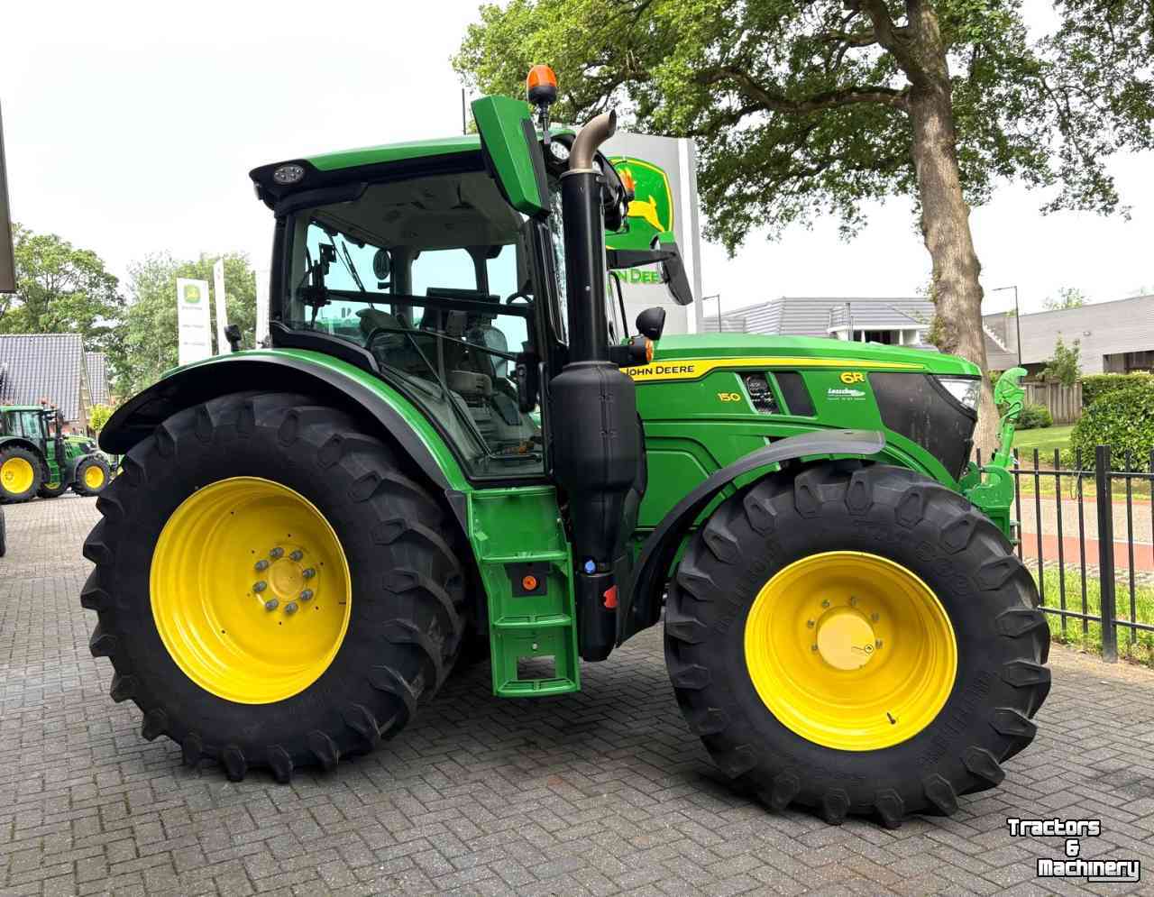 Schlepper / Traktor John Deere 6R150