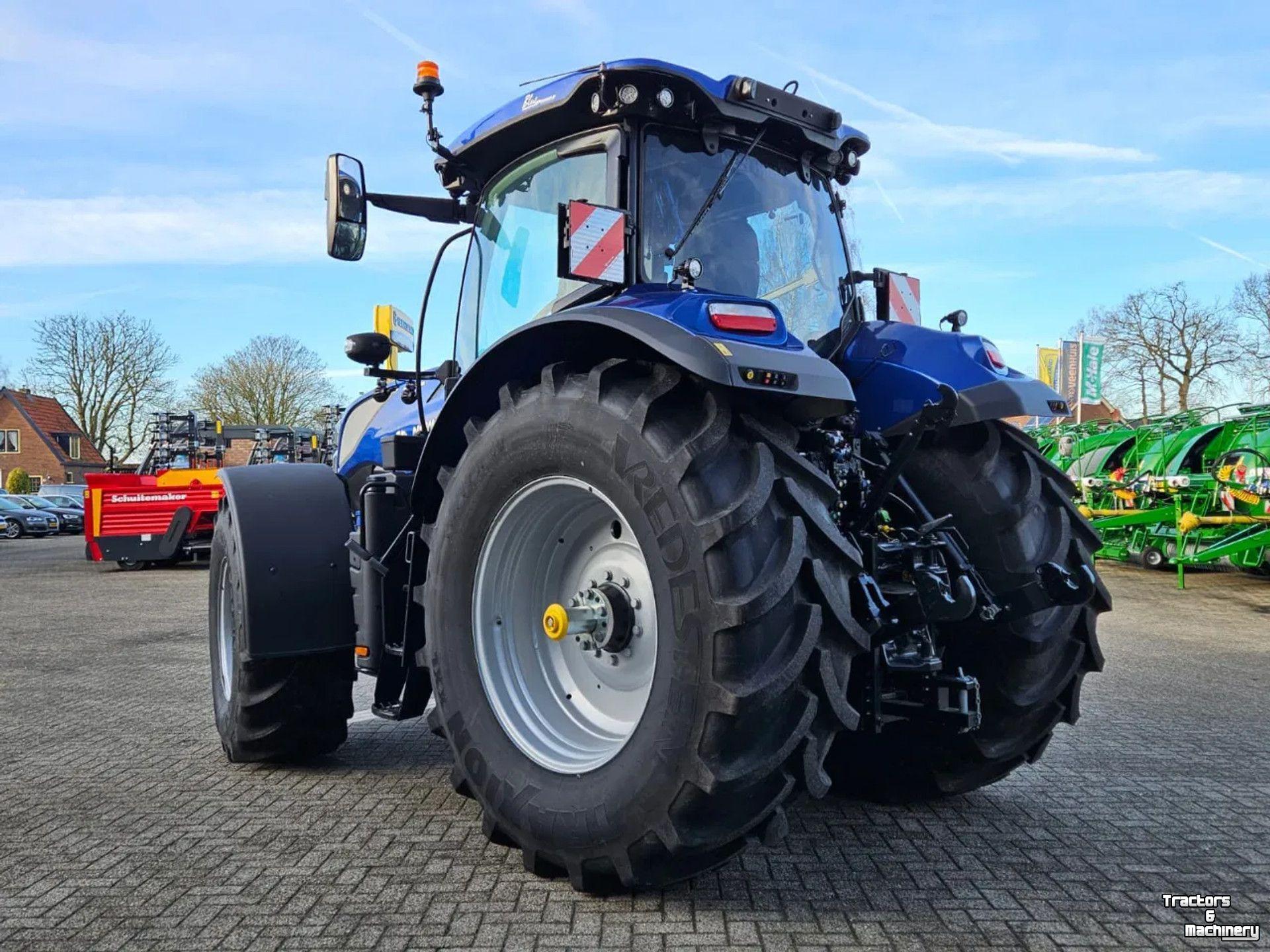 Schlepper / Traktor New Holland T7.270 AutoCommand New Gen