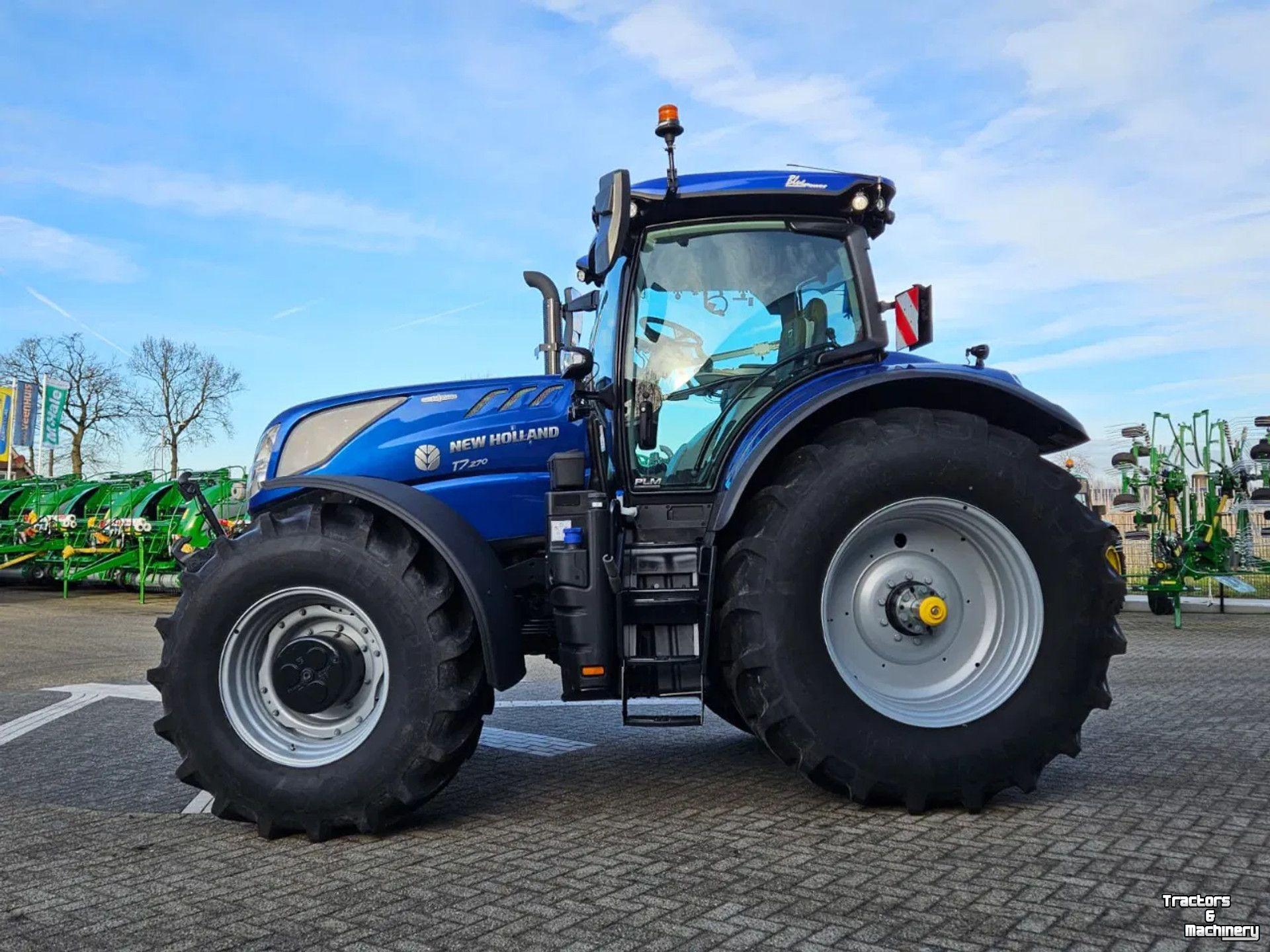 Schlepper / Traktor New Holland T7.270 AutoCommand New Gen
