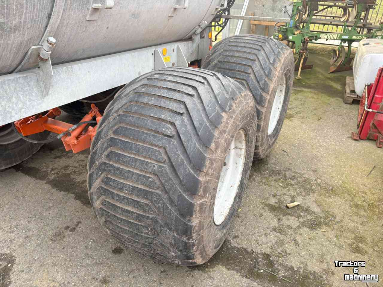 Gülletankwagen / Güllefässer Kaweco SI 6000L mesttank watertank waterwagen