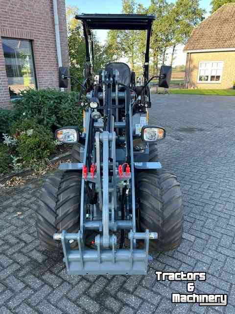 Radlader Giant G2300 HD