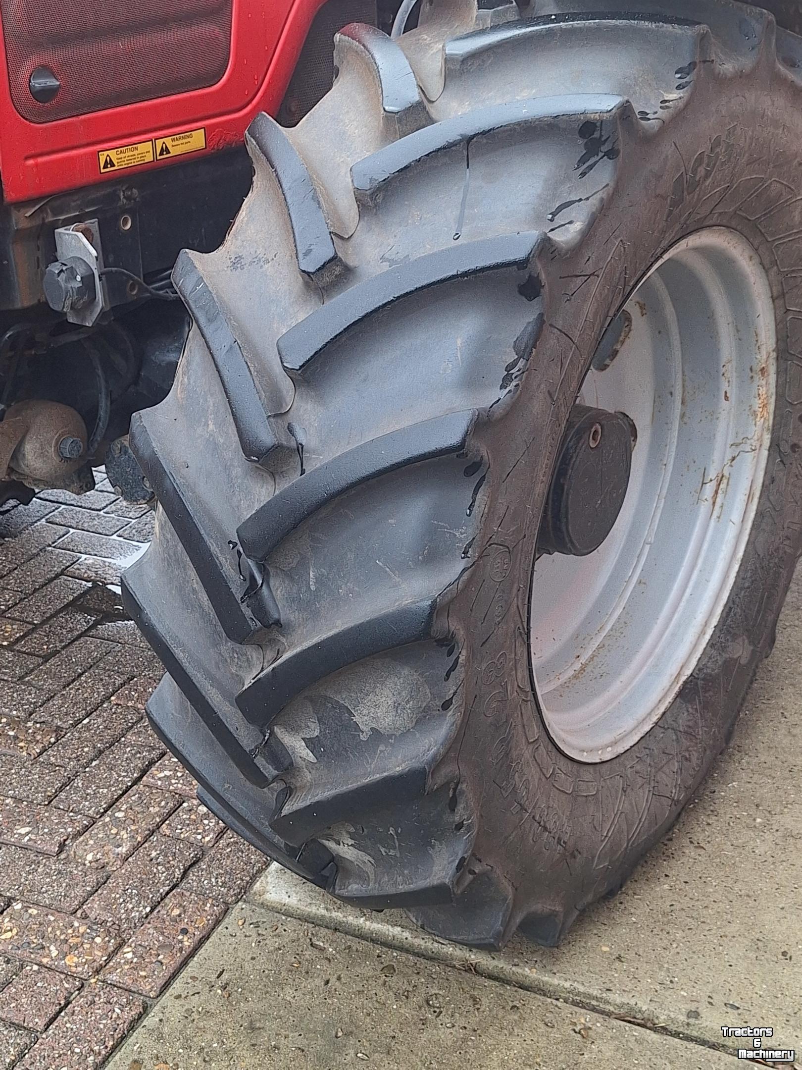 Schlepper / Traktor Massey Ferguson 7475-4 DYNA VT