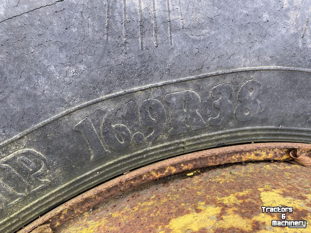 Räder, Reifen, Felgen & Distanzringe John Deere Set dubbellucht 16,9R38 draaispindel