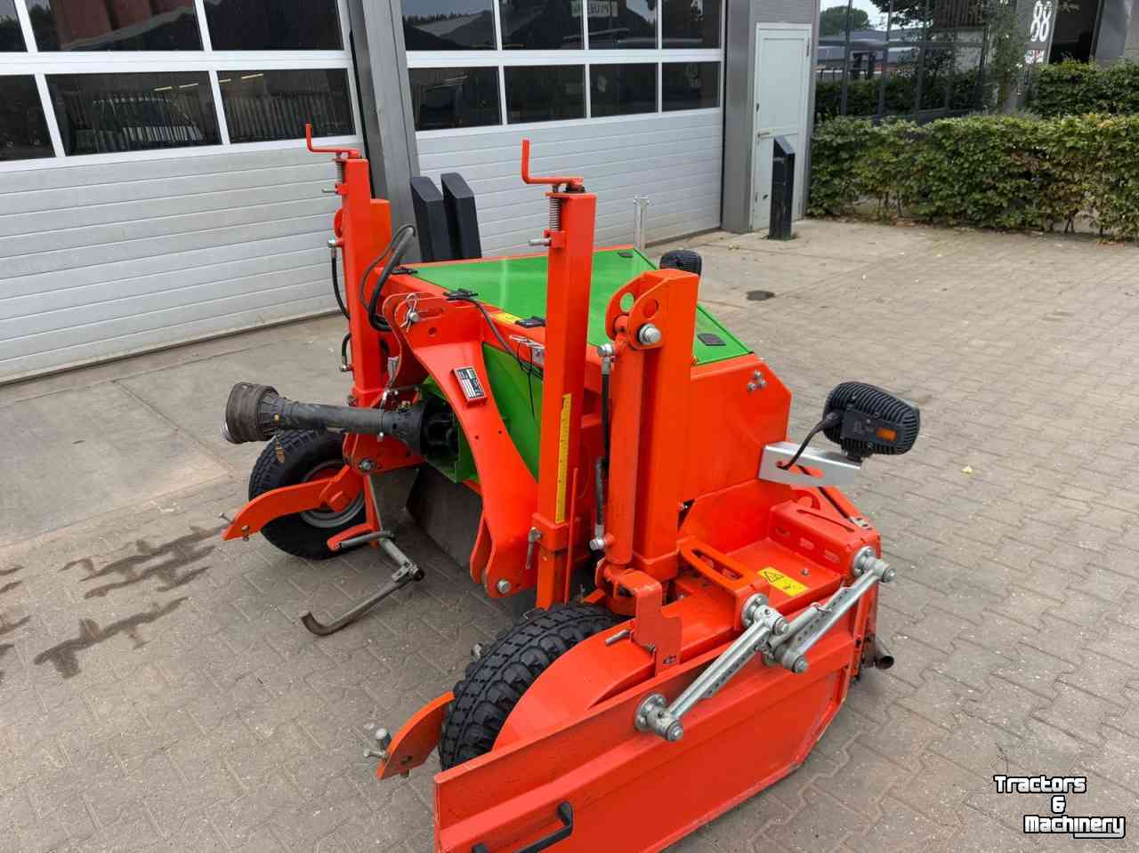 Krautschläger Holaras UM 150-F