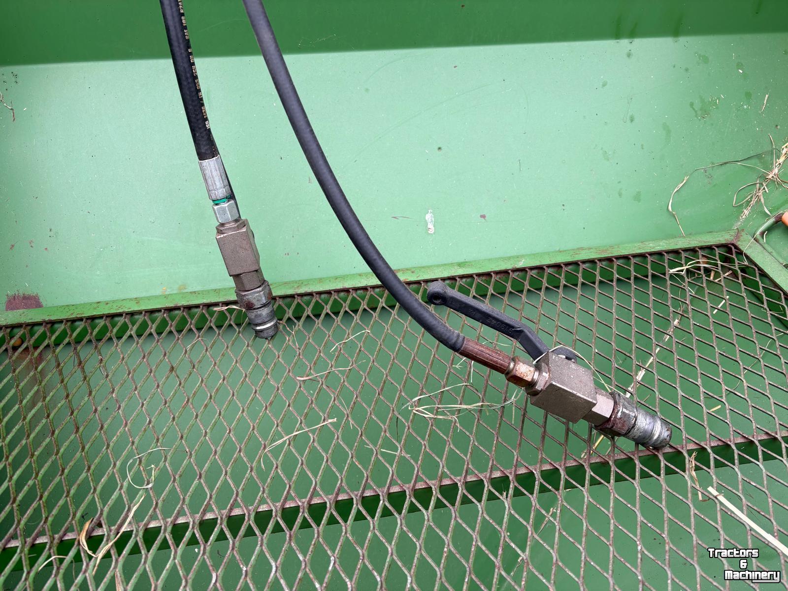 Düngerstreuer Amazone ZA-X Perfect 1402