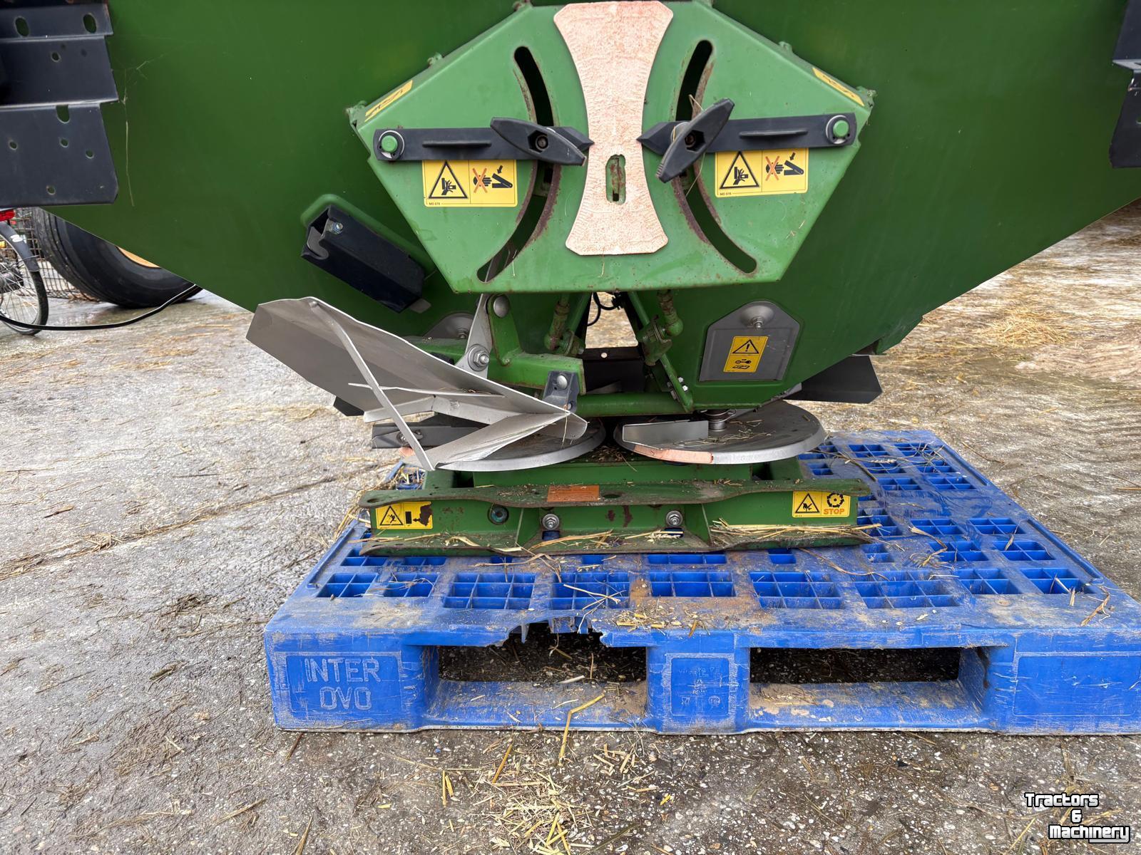 Düngerstreuer Amazone ZA-X Perfect 1402