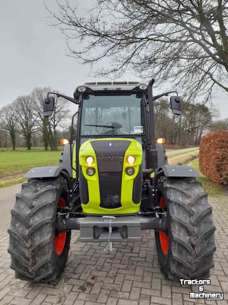 Schlepper / Traktoren Claas Axos 240