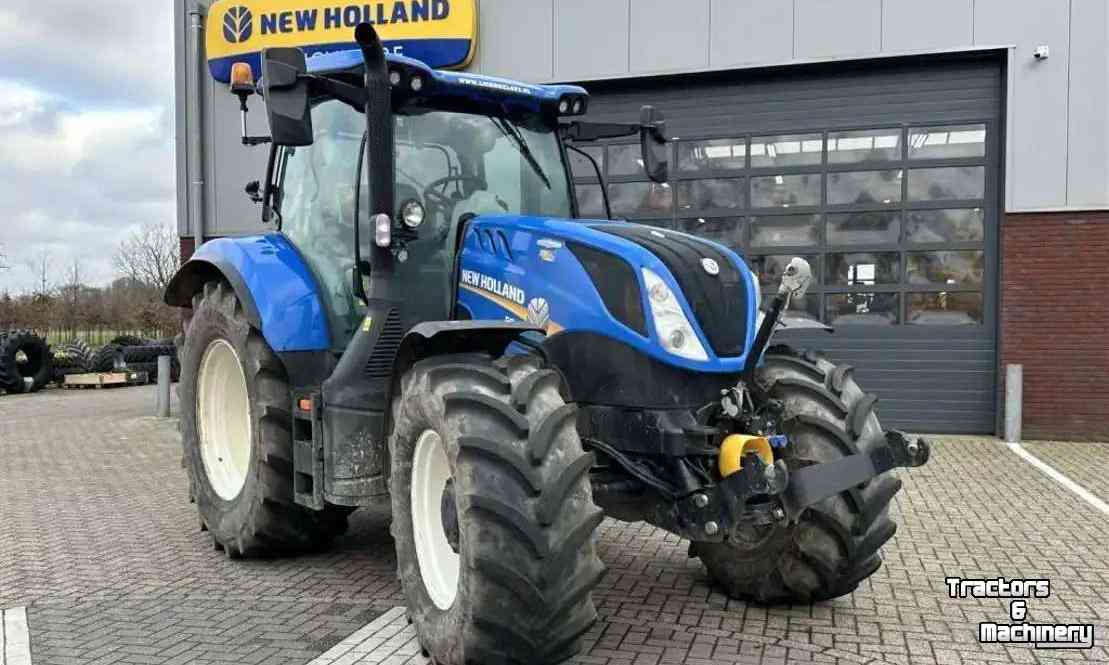 Schlepper / Traktoren New Holland T6.180 AC Tractor