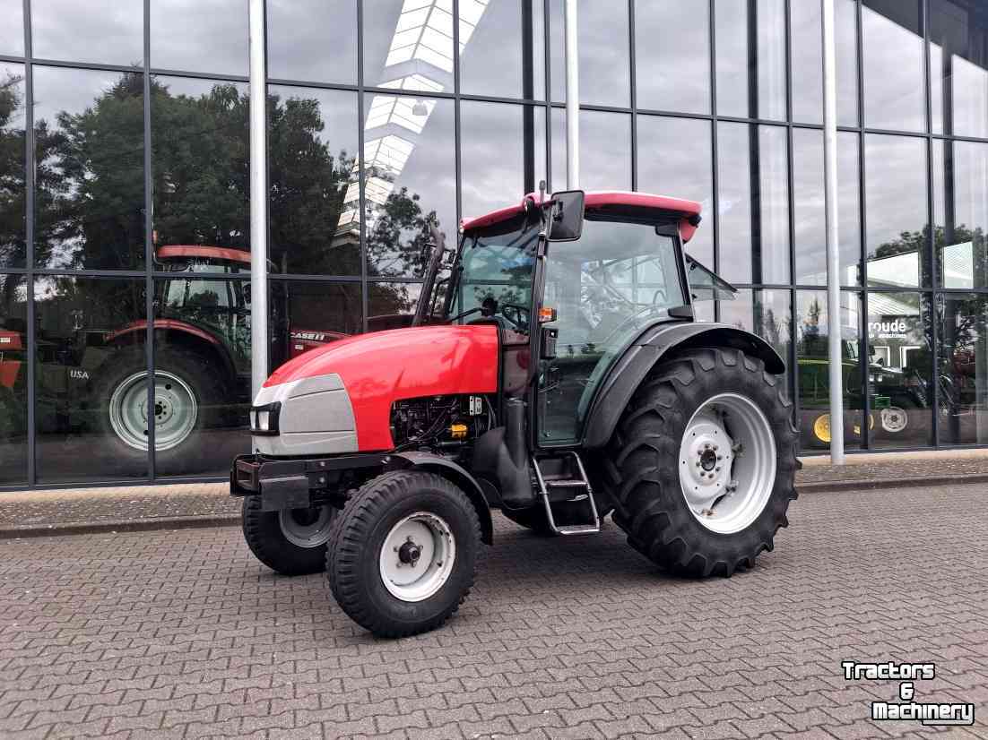 Schlepper / Traktor McCormick C-100MAX