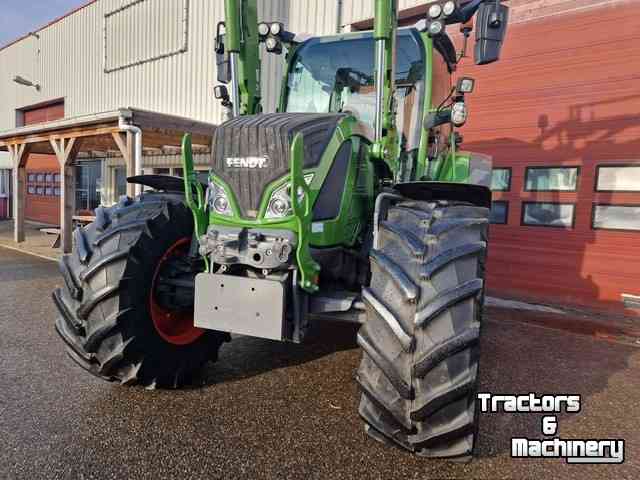 Schlepper / Traktoren Fendt 512 Profi S4 met Profi voorlader