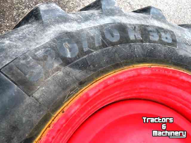Räder, Reifen, Felgen & Distanzringe Michelin 520/70R38