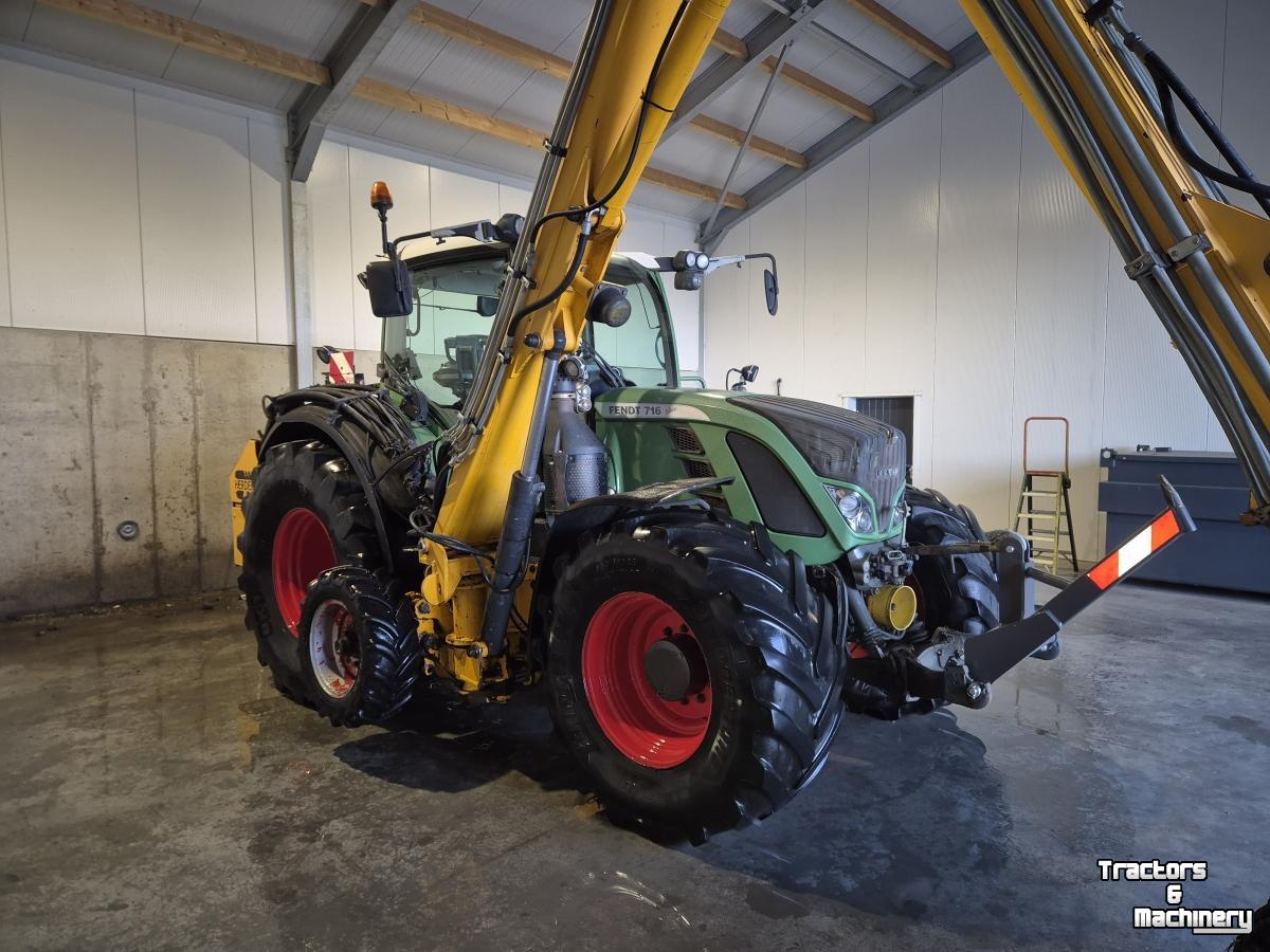 Schlepper / Traktor Fendt Fendt 716 herder grenadier mbk 513 lsh