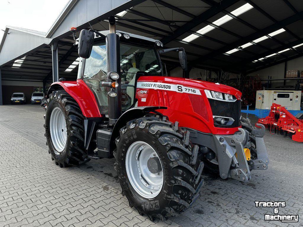 Schlepper / Traktor Massey Ferguson 7716-S Dyna-6