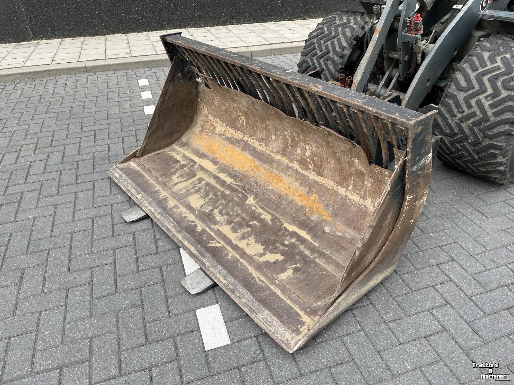 Radlader Giant V5003 x-tra HD