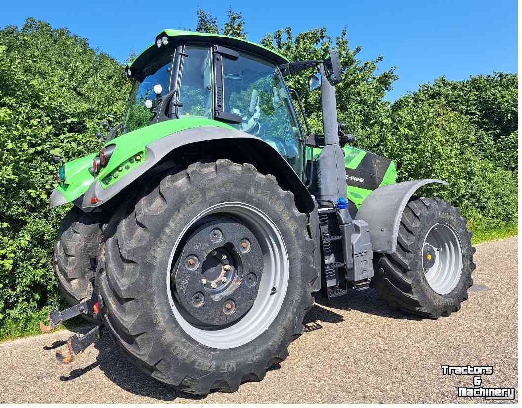 Sonstiges Traktoren und Zubehör Deutz-Fahr 6 serie