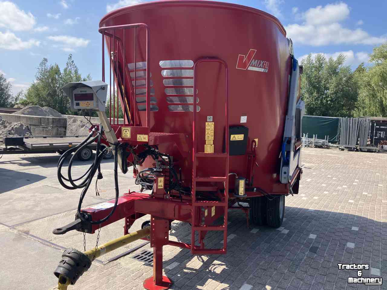 Futtermischwagen Vertikal BVL V-MIX 13 LS