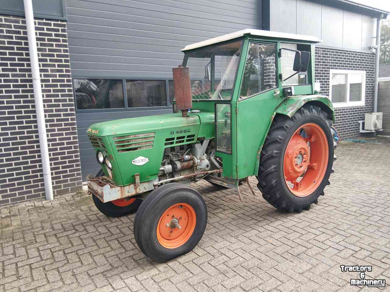 Schlepper / Traktor Deutz-Fahr D4506-S