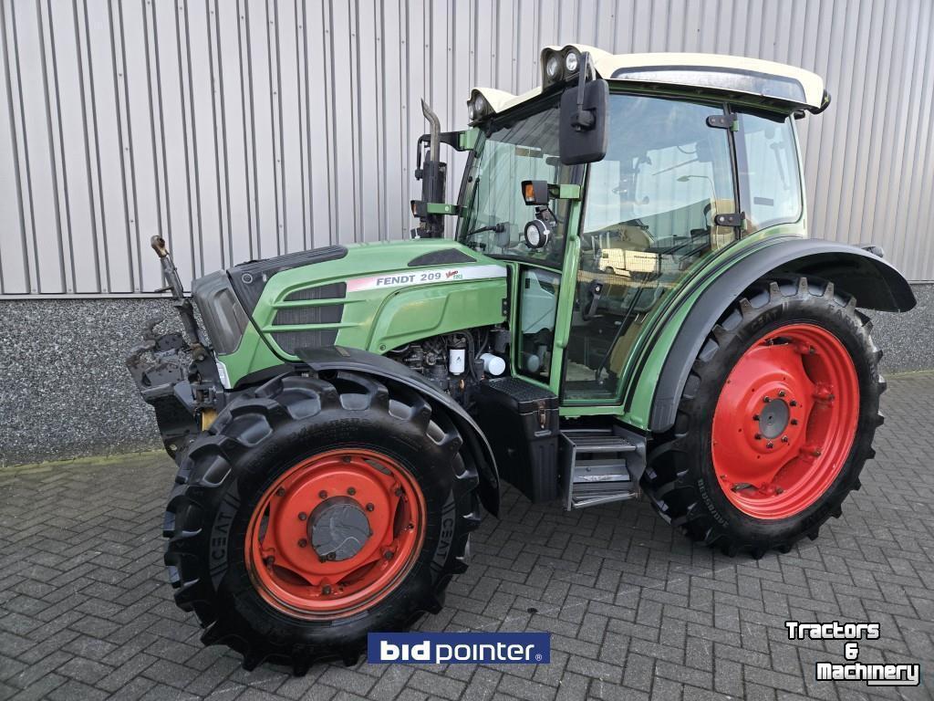 Schlepper / Traktor Fendt 209S