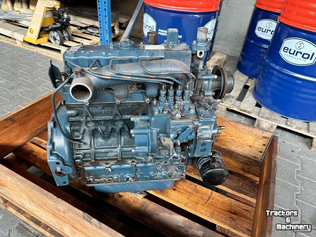 Diverse Gebrauchte Teile Kubota V2203-E MOTORBLOK