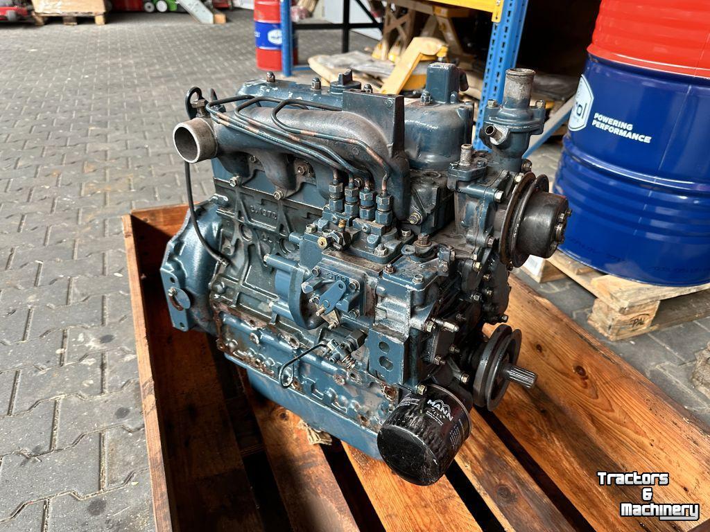 Diverse Gebrauchte Teile Kubota V2203-E MOTORBLOK