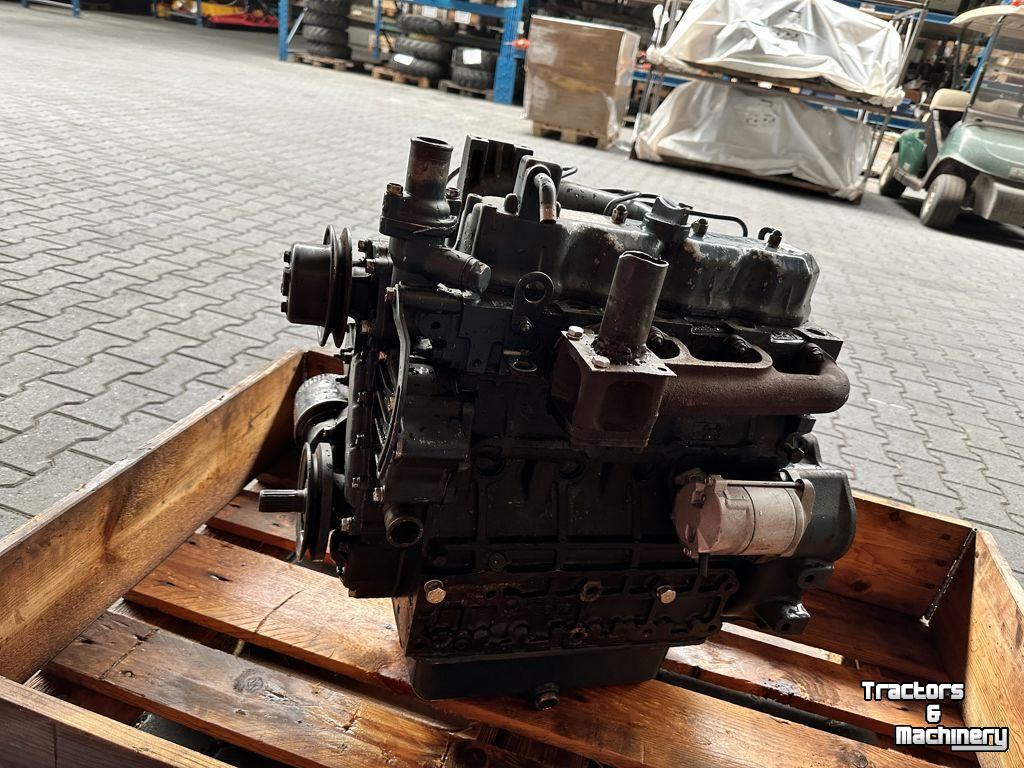 Diverse Gebrauchte Teile Kubota V2203-E MOTORBLOK