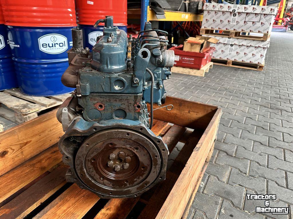 Diverse Gebrauchte Teile Kubota V2203-E MOTORBLOK