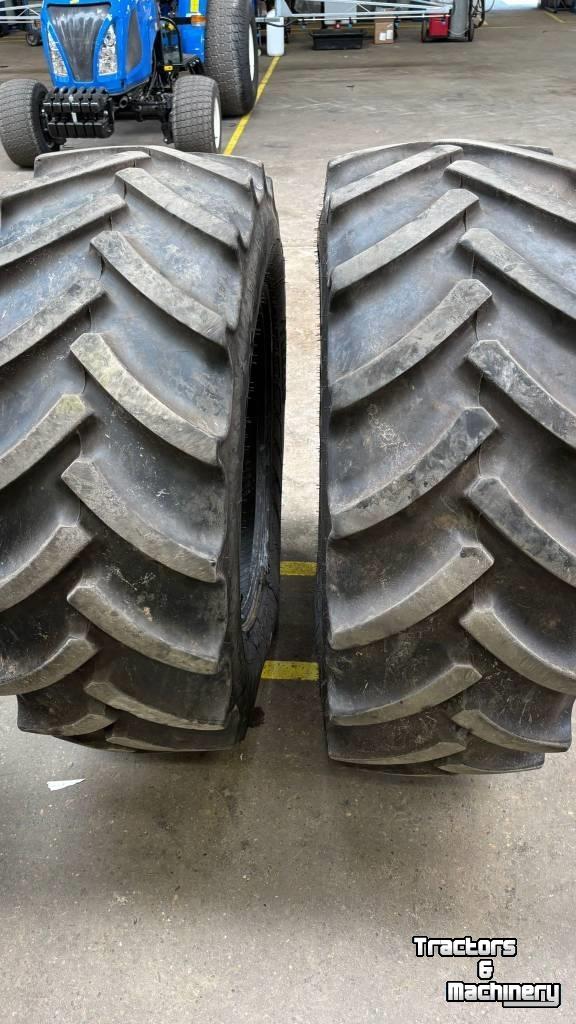 Räder, Reifen, Felgen & Distanzringe Mitas 440/65R28
