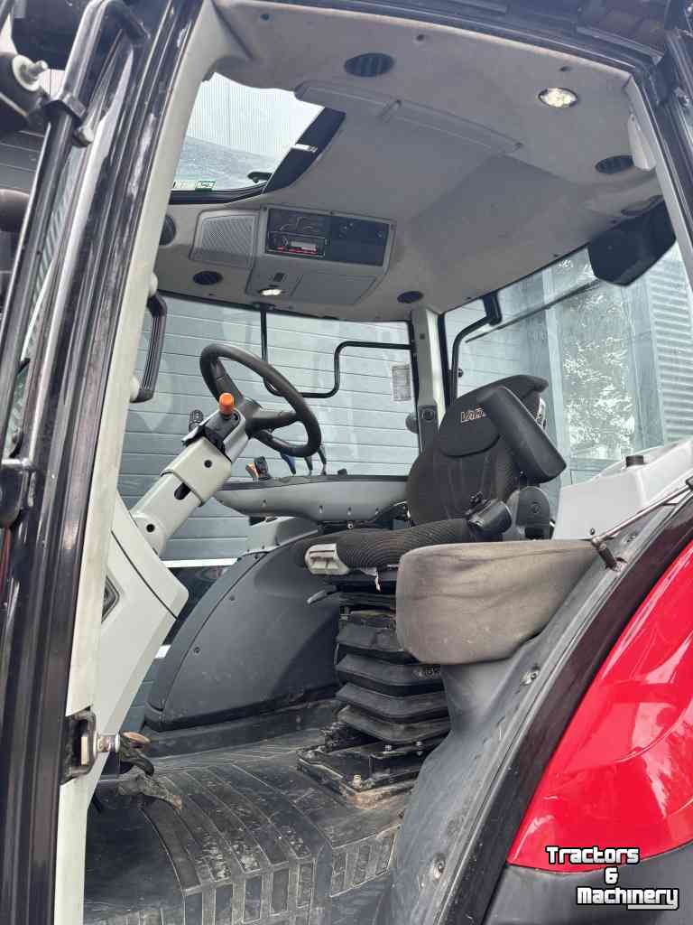Schlepper / Traktor Valtra N104 Active