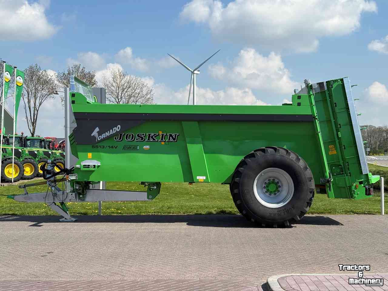 Stalldungstreuer Joskin TORNADO 3 5513/14V