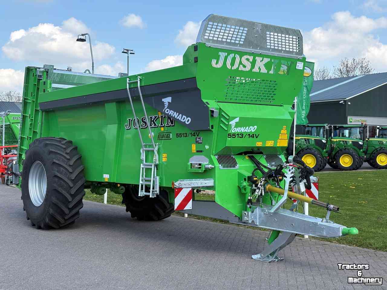 Stalldungstreuer Joskin TORNADO 3 5513/14V