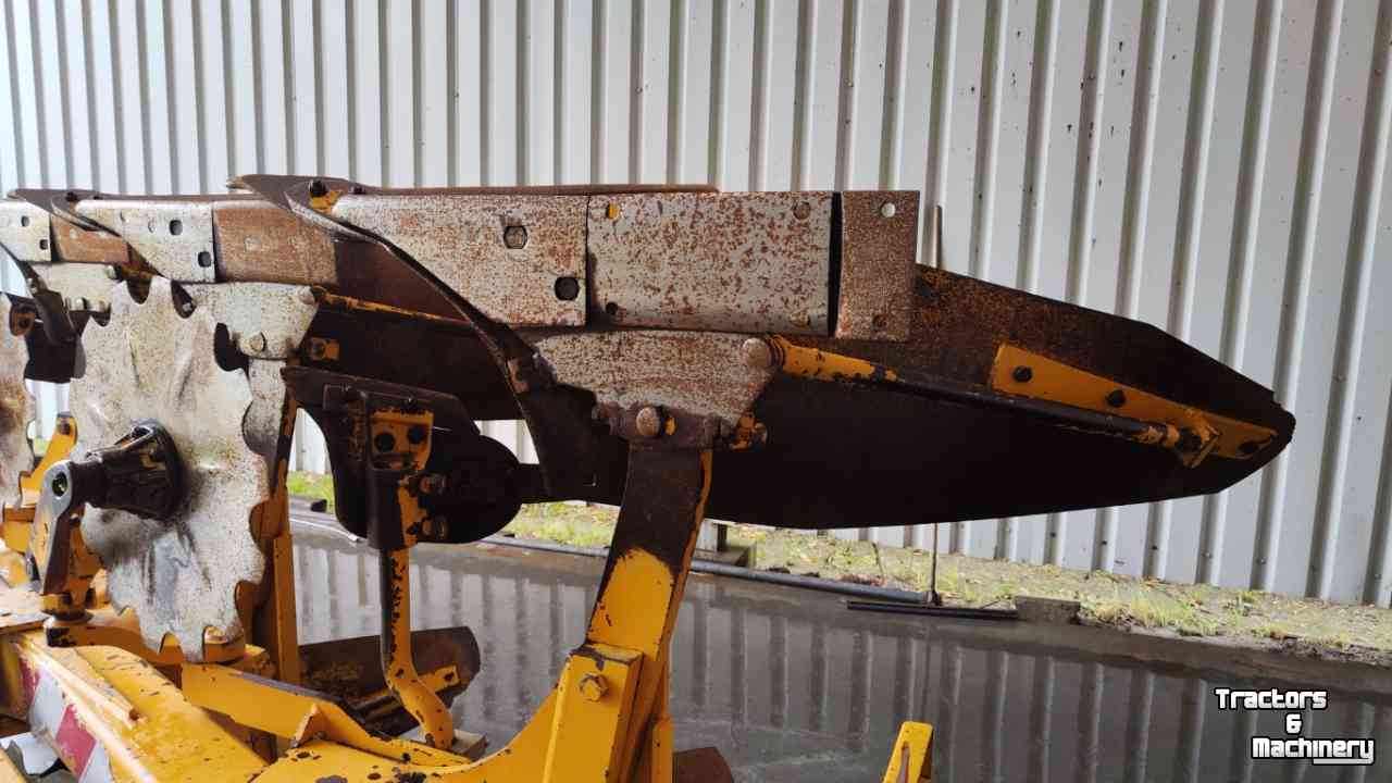 Pflüge Rumptstad RPV140-480 3 schaar