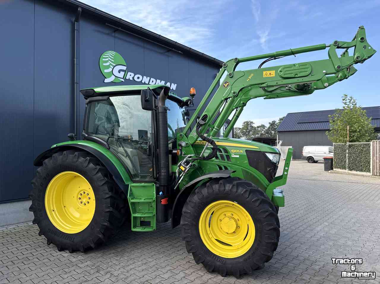 Schlepper / Traktor John Deere 6105R