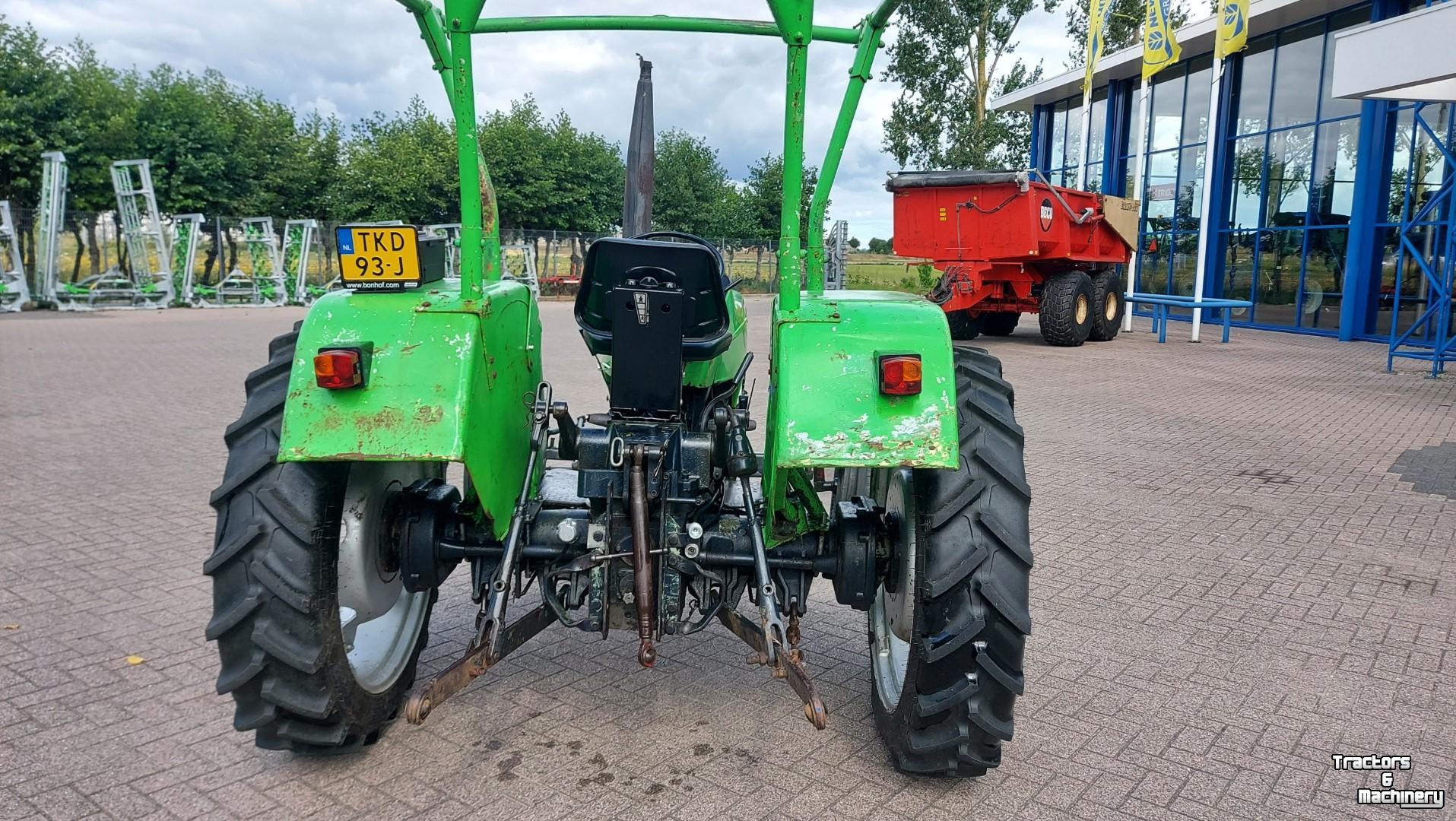 Schlepper / Traktor Deutz 5206