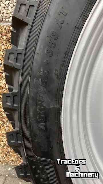 Räder, Reifen, Felgen & Distanzringe Alliance set Alliance 270/95R54 Agriflex+ 363 XT VF op W10x54 verstelbaar met binnen plaat 280/335/10gaats