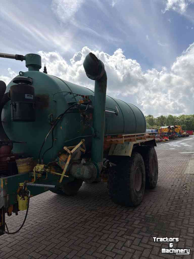 Gülletankwagen / Güllefässer Veenhuis Waterwagen