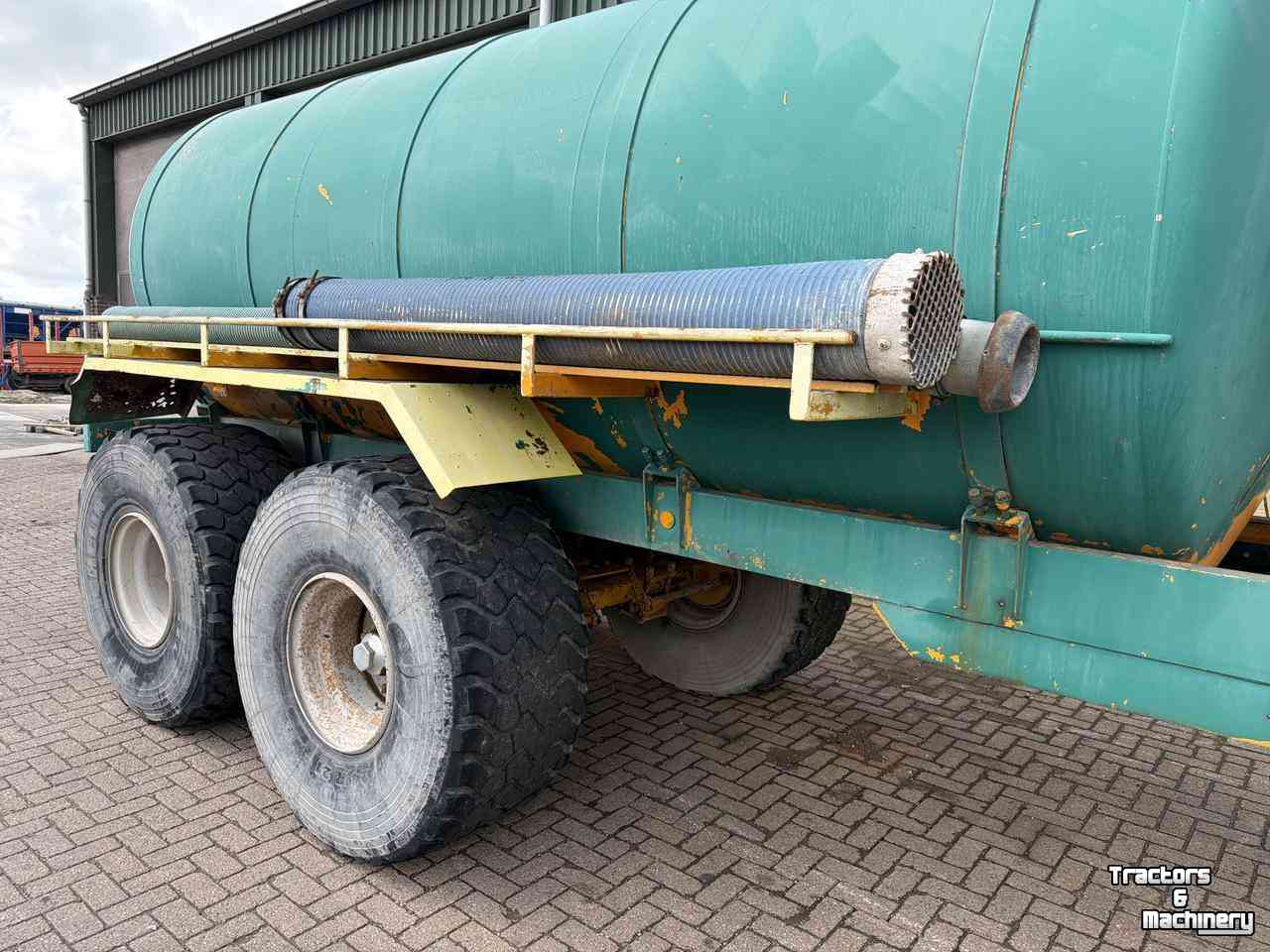 Gülletankwagen / Güllefässer Veenhuis Waterwagen