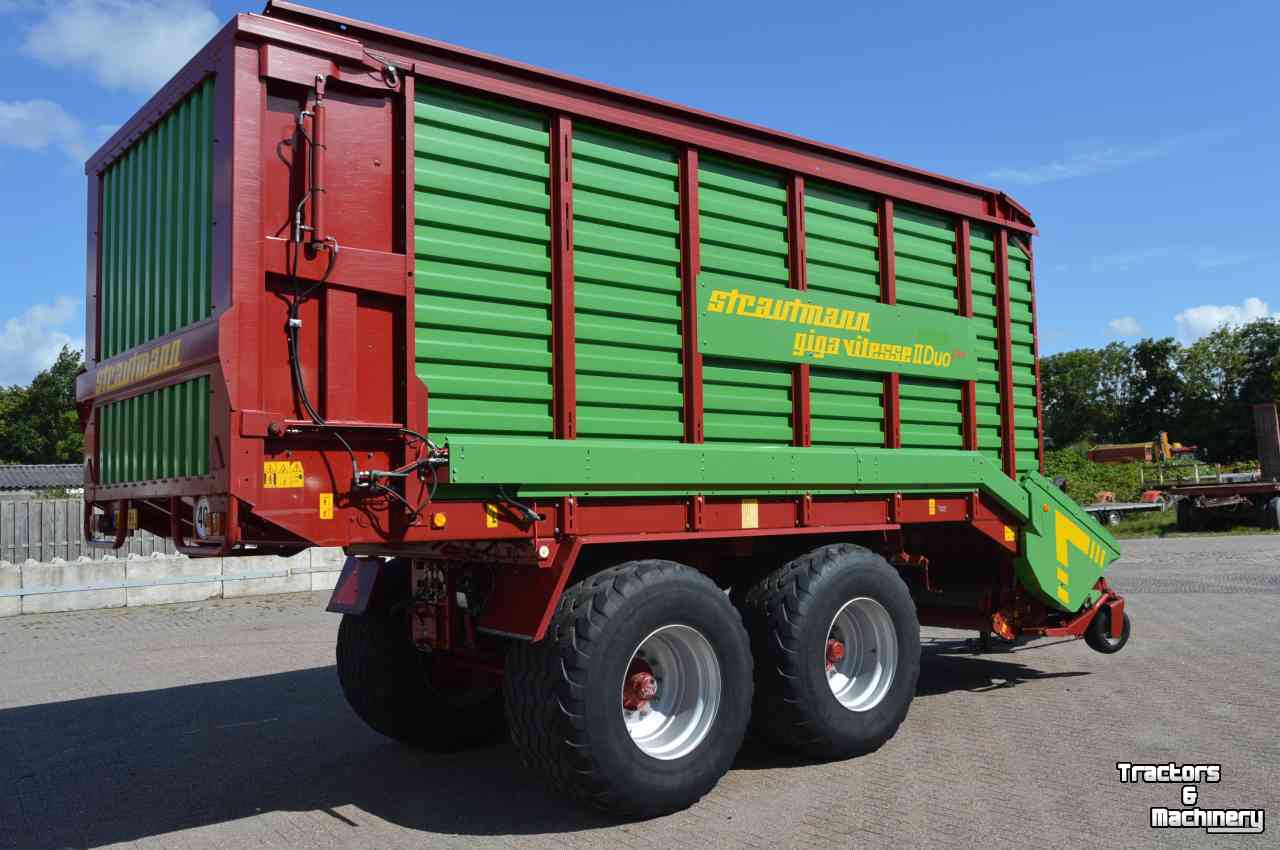 Lade- und Dosierwagen Strautmann Giga Vitesse 2 duo plus