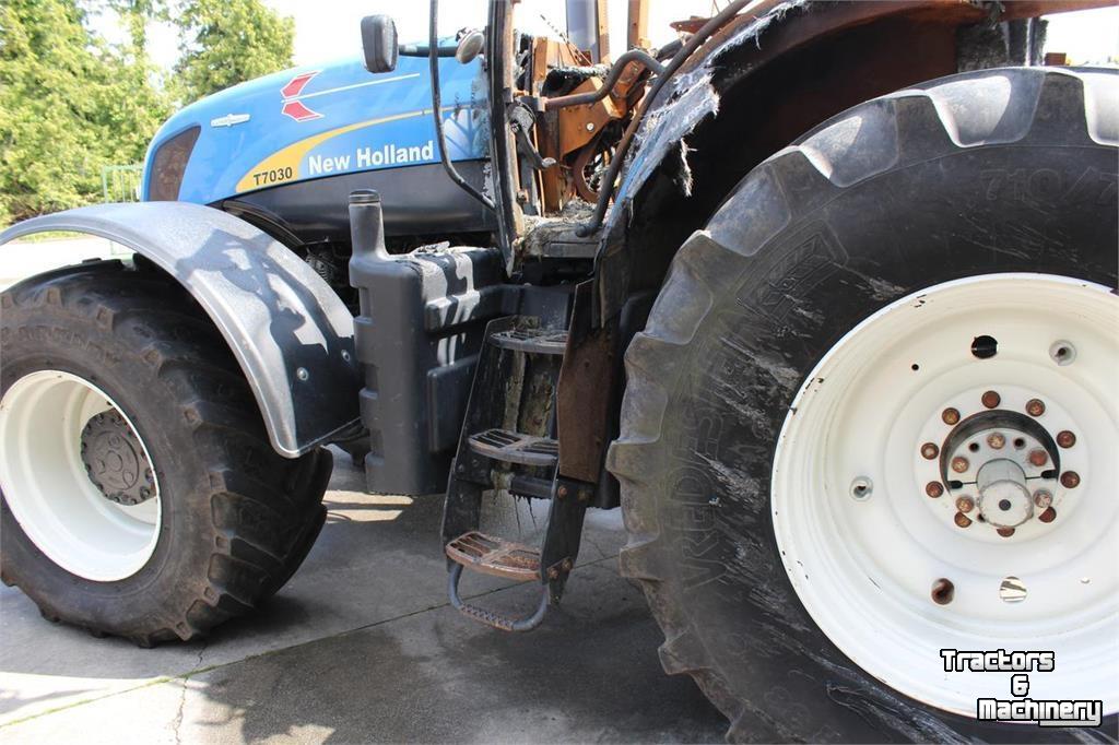 Schlepper / Traktor New Holland T7000 Series