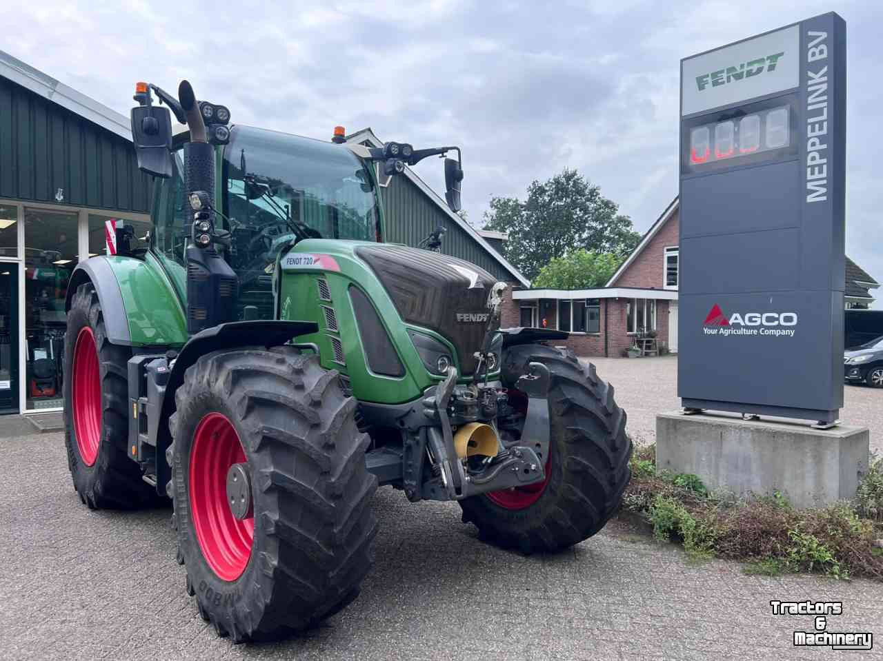 Schlepper / Traktor Fendt 720 S4 Power-Plus