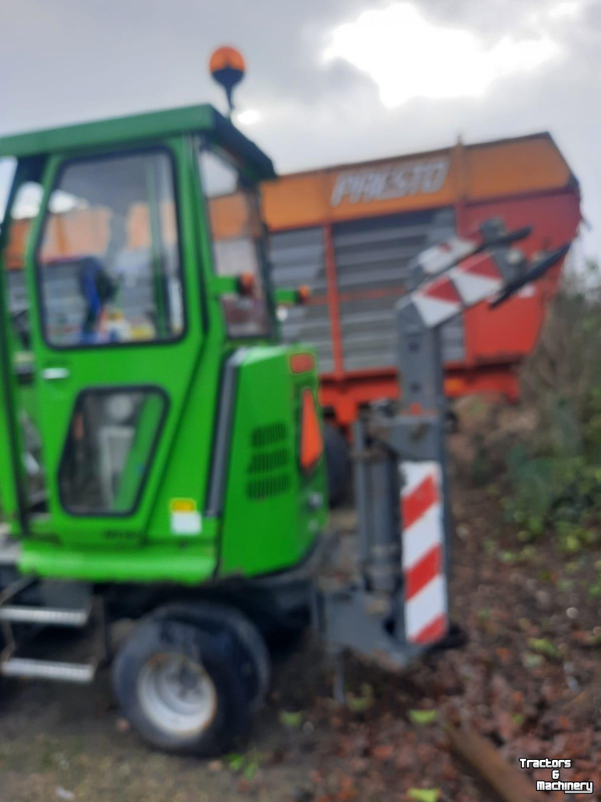 Bagger / Baggermaschine Hansa APZ331 Kraan