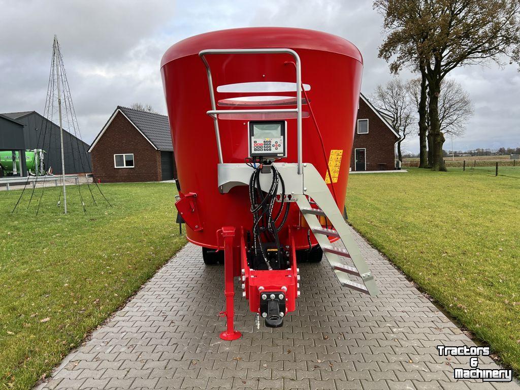 Futtermischwagen Peecon Biga Topliner Twin Future 19