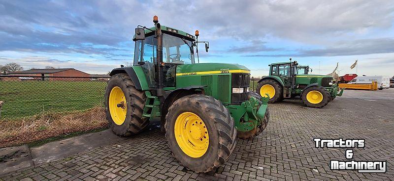 Schlepper / Traktor John Deere 7710