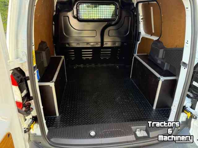 Sonstiges Maschinen und Zubehör für Werkstatt und Hof Ford Transit Courier 1.5 TCI diesel - SOLD --