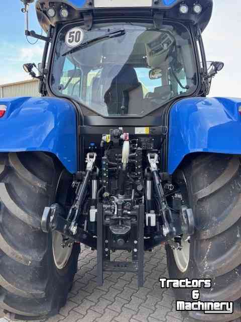 Schlepper / Traktor New Holland T6.180 DCT
